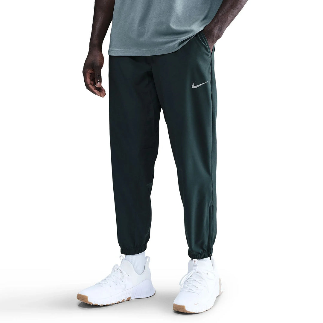 Nike Sportswear Form Dri FIT Tapered Versatile Track Trousers - Seaweed