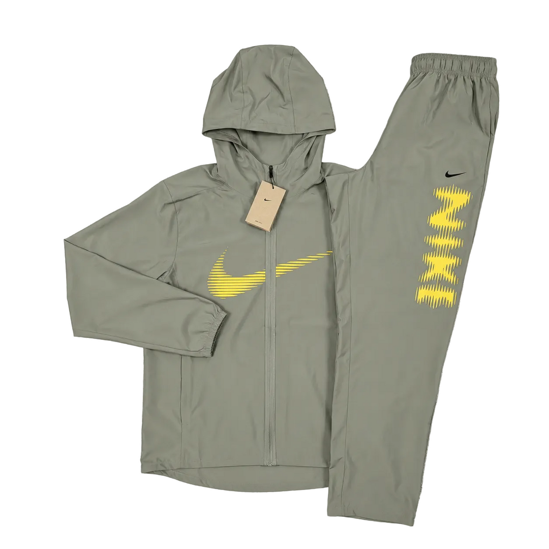 Nike - HD Swoosh Jacket / Pants Khaki