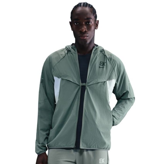 Nike Stride 'Eliud Kipchoge' UV Repel Running Jacket - Light Silver / Clay Green