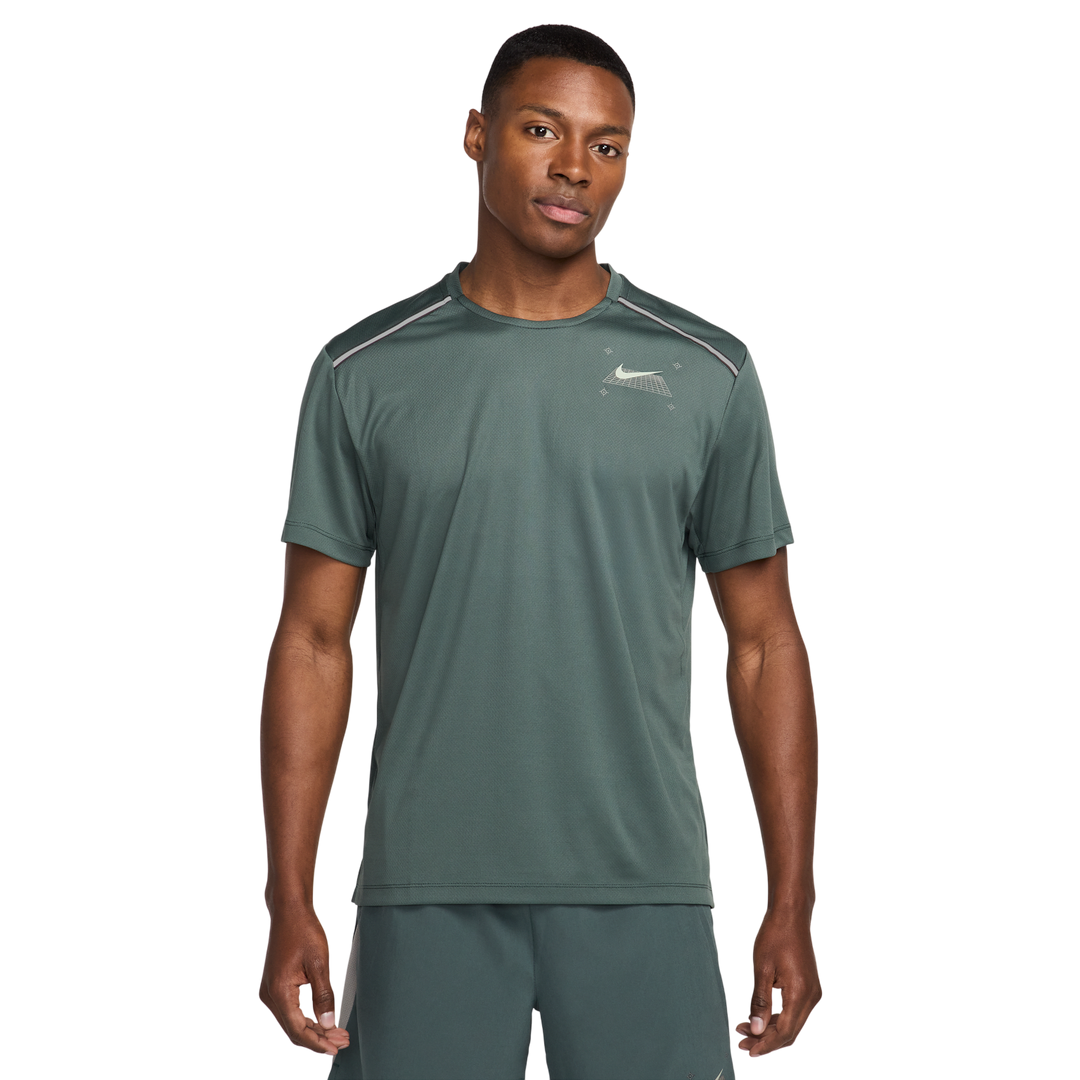 Nike 1.0 Miler Graphic Running T-shirt - Vintage Green