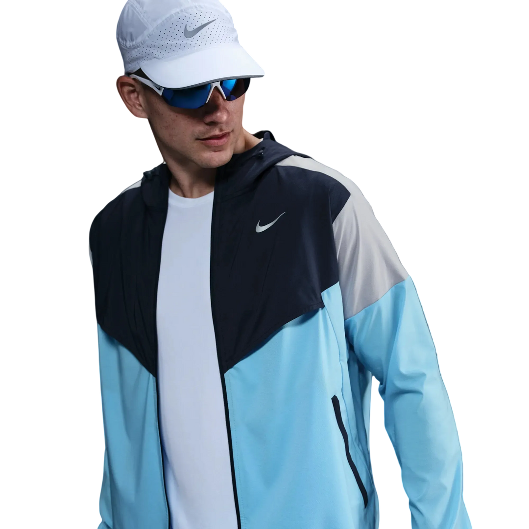Nike Impossibly Light Windrunner Running Jacket - Aquarius Blue