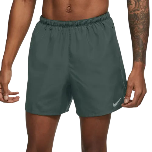 Nike Challenger Brief Shorts - Vintage Green