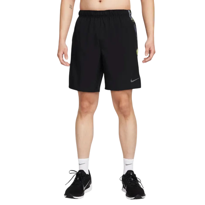 NIKE Running Dri-Fit Challenger Studio '72 7" Running Shorts - Black